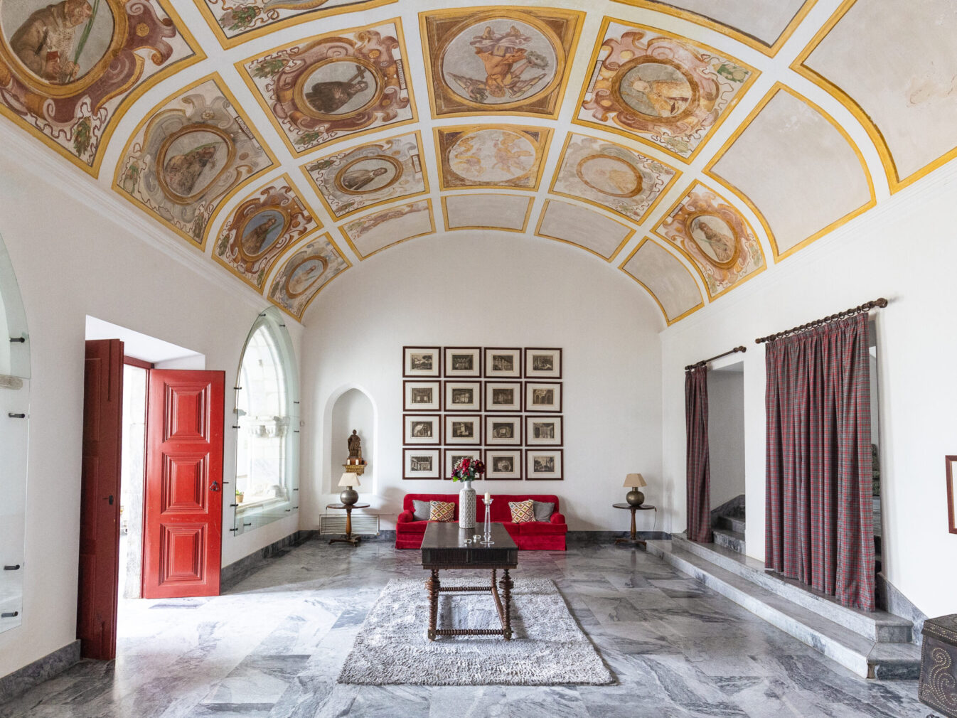 sala interior pousada convento beja