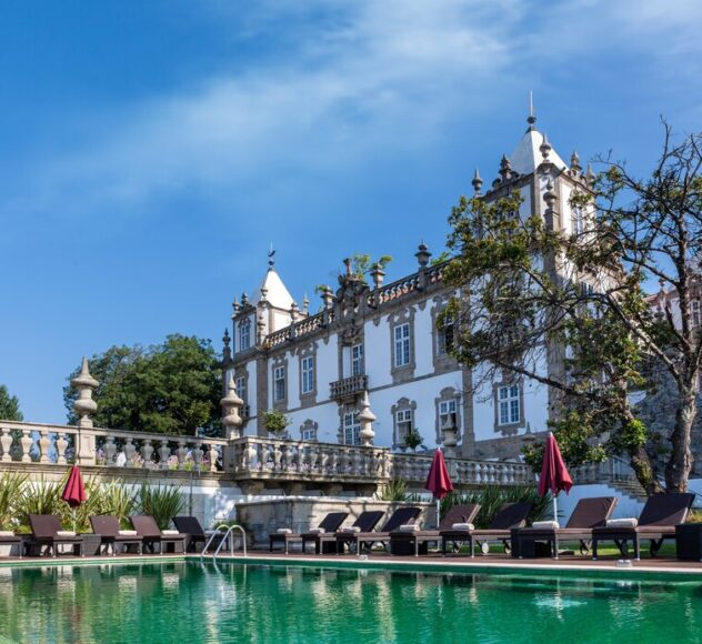 pestana_palacio_freixo_piscina_exterior